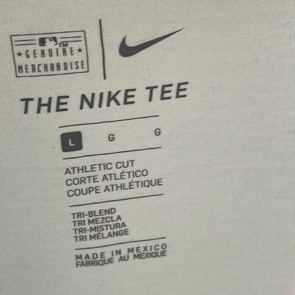 NIKE WOMEN’S CHICAGO CUBS RAGLAN TEE Size L - Picture 9 of 10